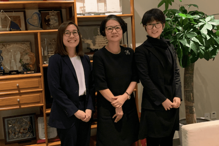 Elaine and Moi with Christine Lam, CEO of Citi China. (middle)
