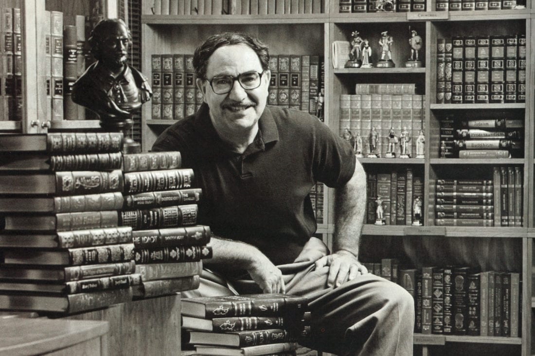 Prof. Mark Rubinstein in his home library / Photo by Jim Block